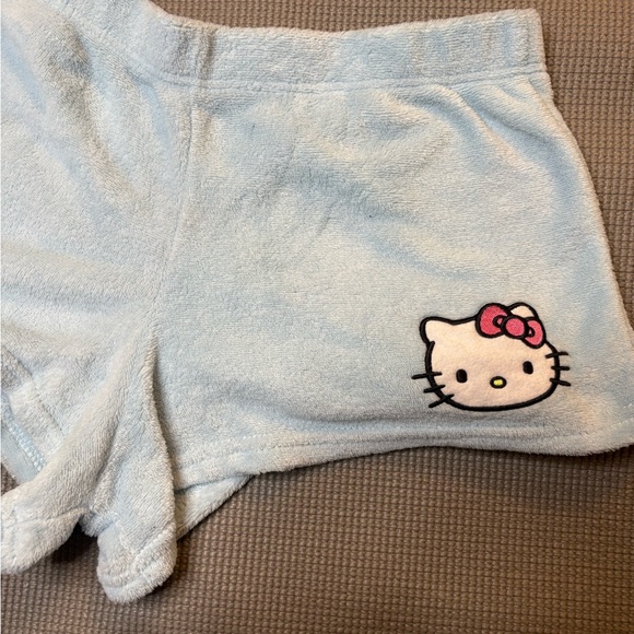 Hello kitty blue cotton payjama shorts sleepwear for women soft plush - Picture 2 of 6